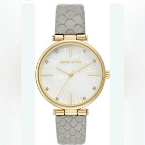 ANNE KLEIN AK GOLD TONE CRYSTAL LIGHT GREY GENUINE LEATHER BRACELET WATCH